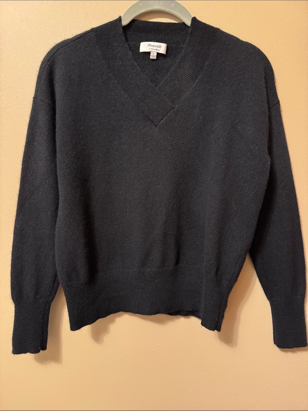 Madewell Black 100% Cashmere V-Neck Sweater